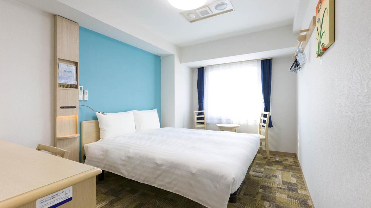 Toyoko Inn Tokyo Keio-Sen Higashi-Fuchu-Eki Kita-Guchi Exterior foto