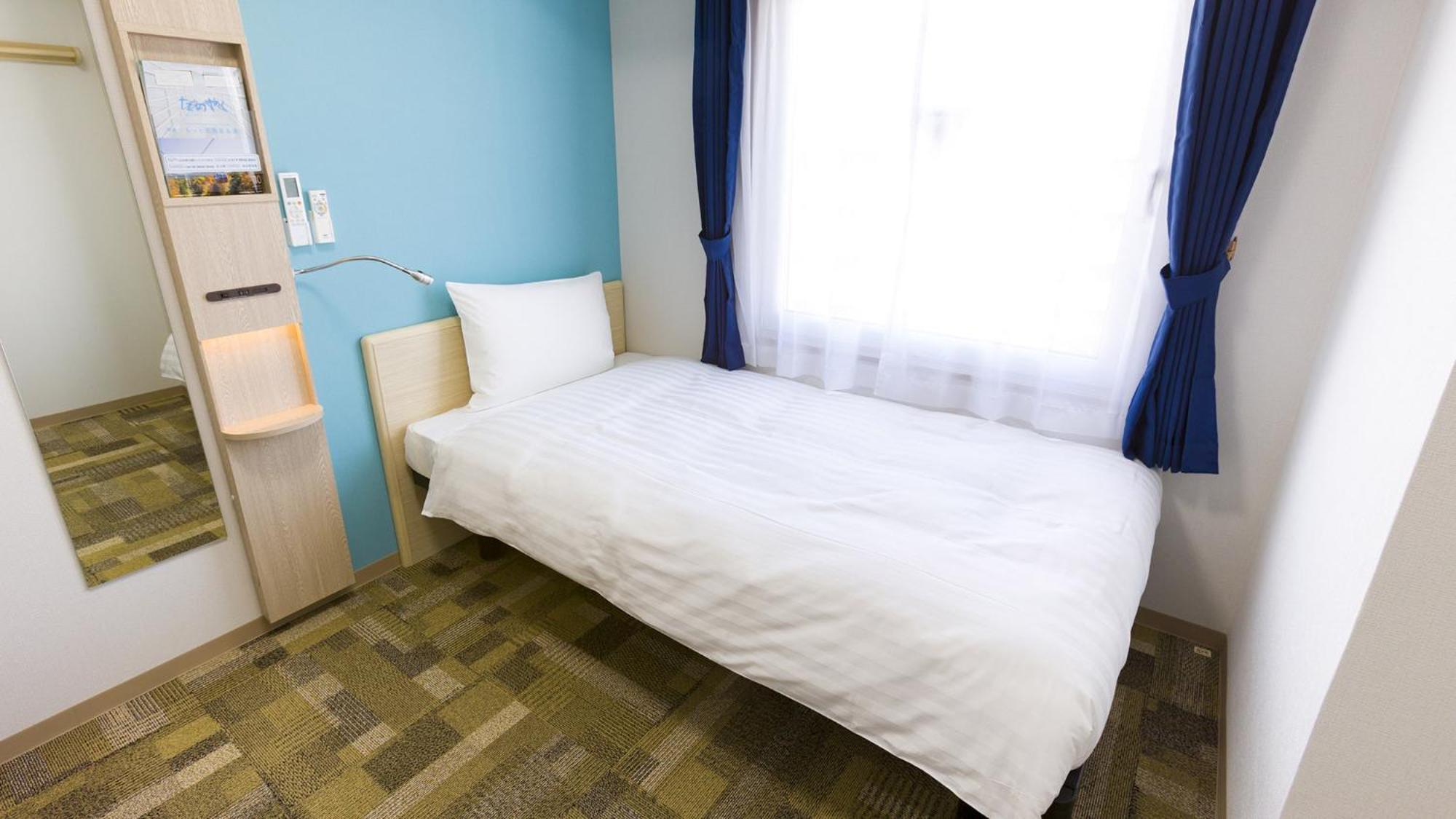 Toyoko Inn Tokyo Keio-Sen Higashi-Fuchu-Eki Kita-Guchi Quarto foto