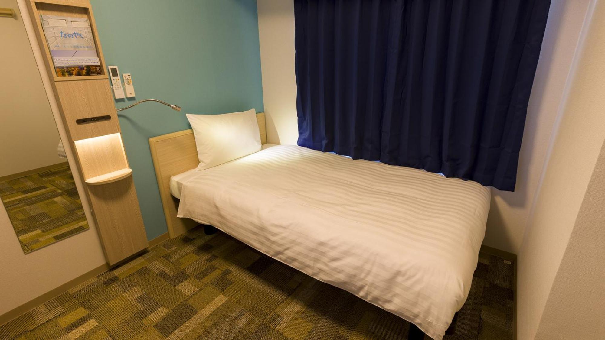 Toyoko Inn Tokyo Keio-Sen Higashi-Fuchu-Eki Kita-Guchi Quarto foto
